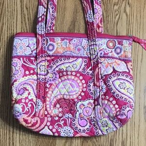 Vera Bradley Betsy handbag in Raspberry Fizz - Retired.  Pretty!